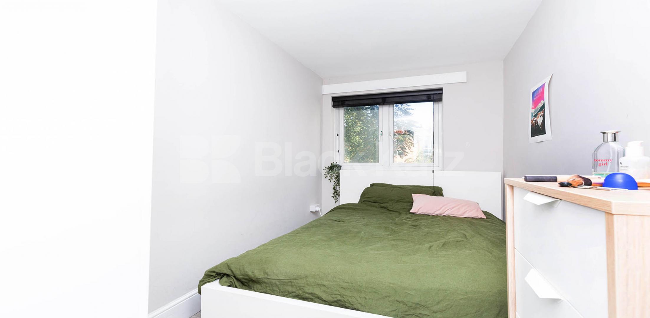 			New Instruction, 4 Bedroom, 1 bath, 1 reception Apartment			 Birchmore Walk, HIGHBURY-ISLINGTON